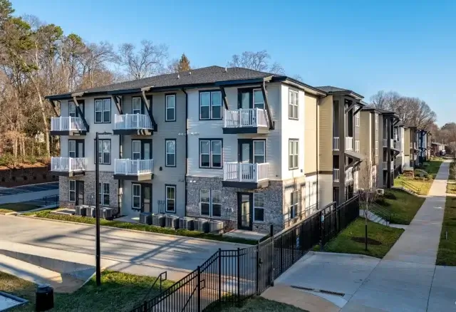 the henry apartments for rent in charlotte nc exterior view